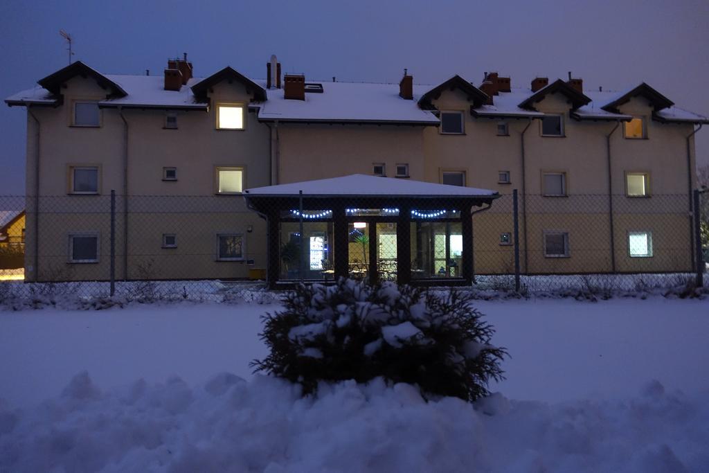 Leo Hostel Poznań Exteriör bild